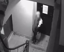 Poşete koyduğu bebeği çöpe bırakan anne yakalandı