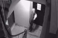 Poşete koyduğu bebeği çöpe bırakan anne yakalandı