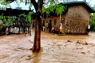 Landslide & Flood Kills Dozens in Southern Ethiopia