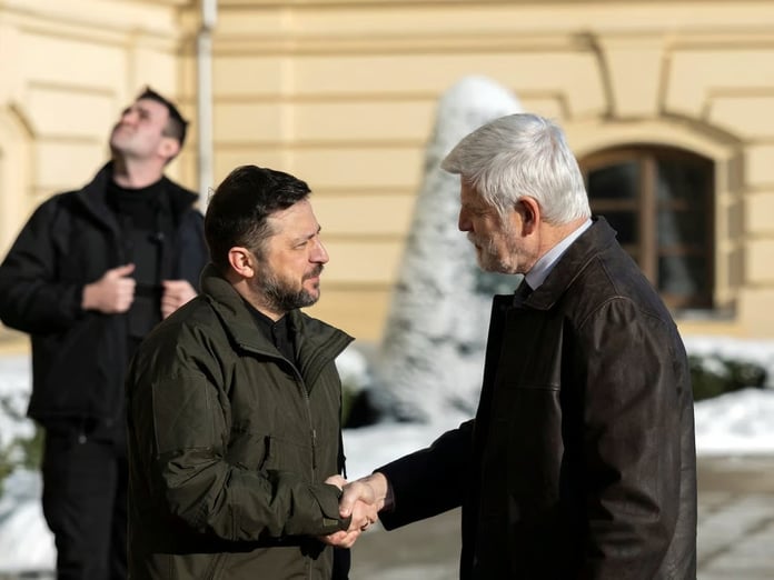 Çekya, Ukrayna’ya İHA’larla mücadele için savaş uçakları sağlamaya hazırlanıyor