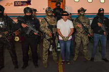 Meksika'da güvenlik güçlerinden kartellere operasyon