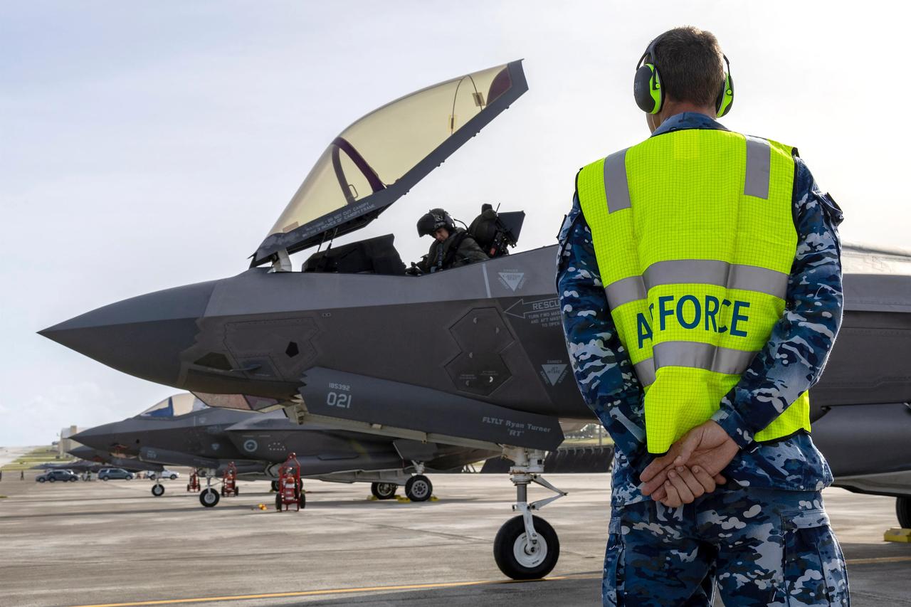 Avustralya, F-35'in bazı parçalarının yanlışlıkla Hong Kong'a gönderildiğini doğruladı
