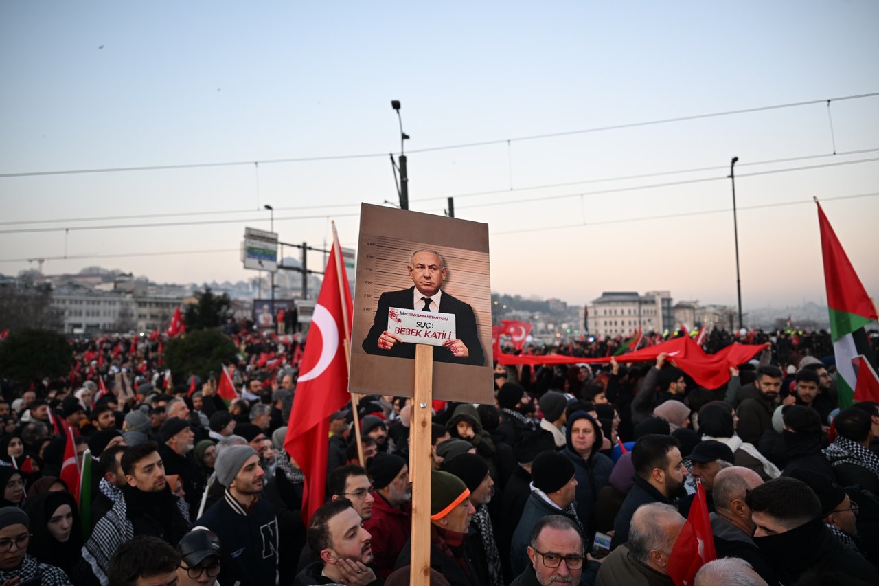 Gazze için vicdan yürüyüşü: Galata Köprüsü’nde üçüncü buluşma