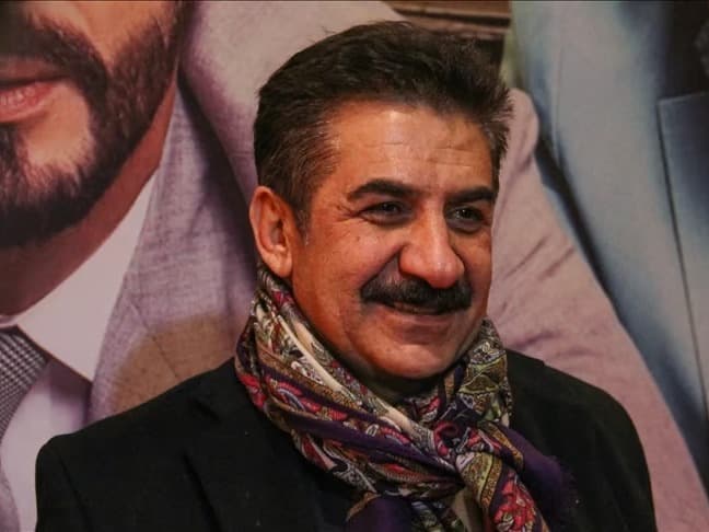 Halk müziğinin kadife sesi: Burhan Çaçan