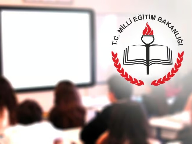 AÖL kayıt yenileme ne zaman? MEB ile AÖL kayıt yenileme ve ders seçim tarihleri