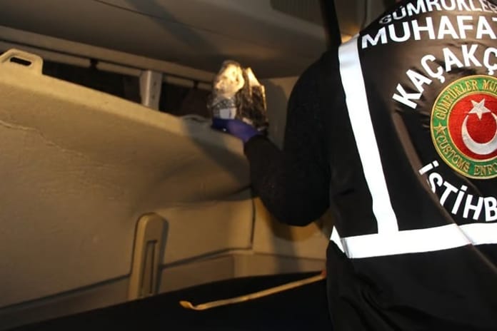 Gümrüklerde dev operasyon: 2.7 milyar TL'lik uyuşturucu ele geçirildi