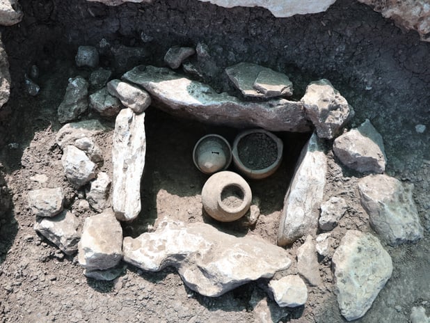 Diyarbakır'daki Çayönü Tepesi'nde 11 bin yıllık mezar bulundu