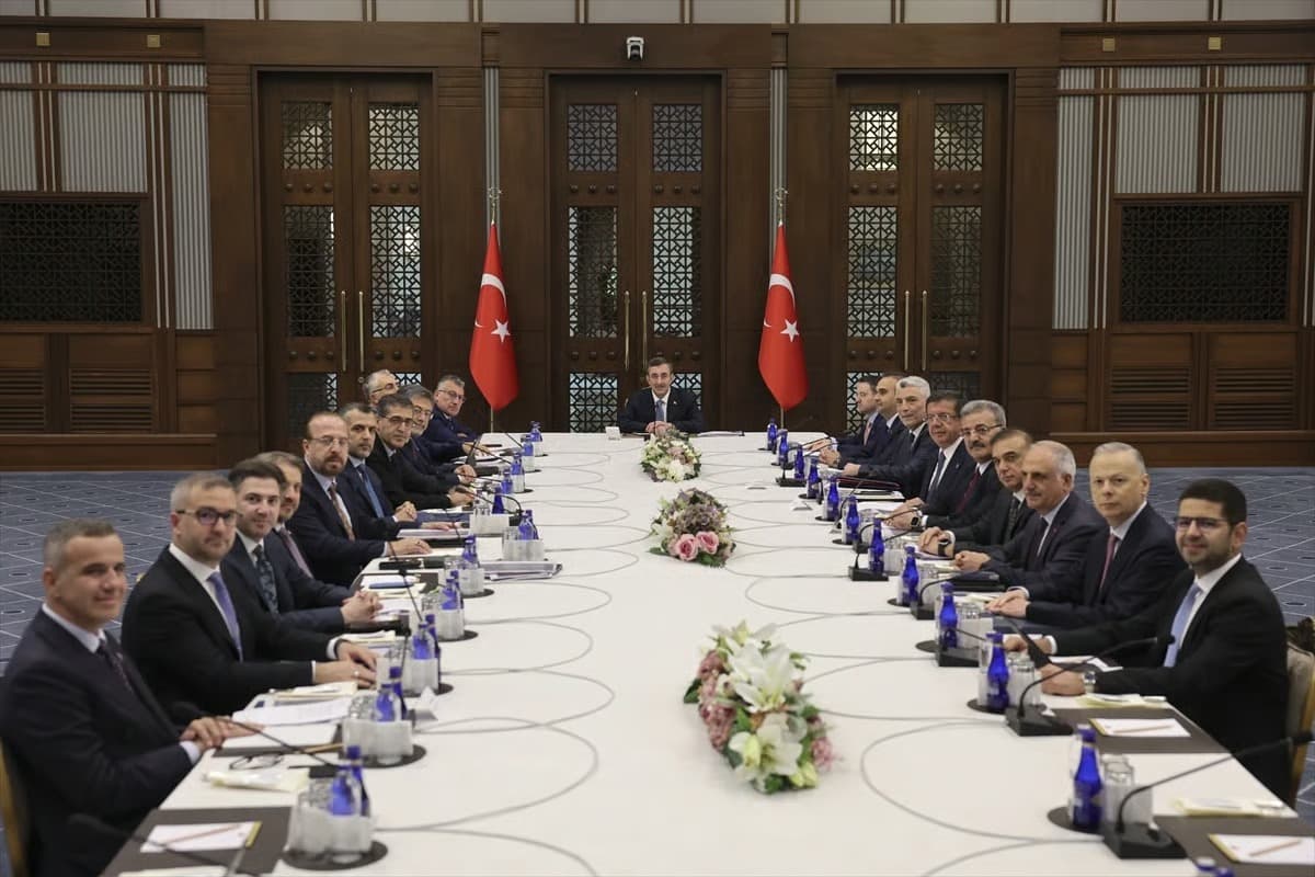 EKK'da işgücü ve yargı paketi gündemi