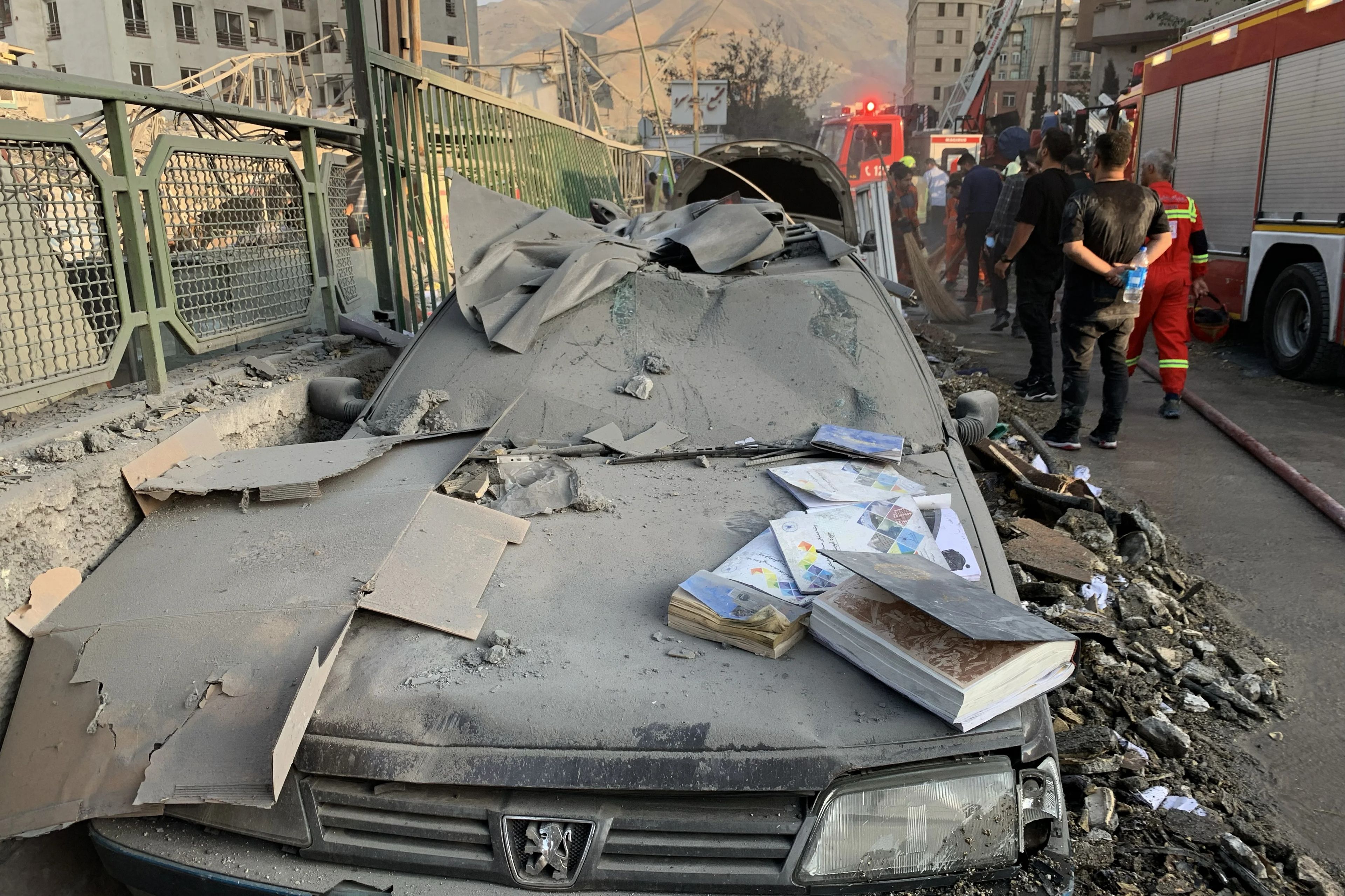 İsrail'den İran'a yeni saldırı Tebriz, Hemadan ve Kirmanşah'a