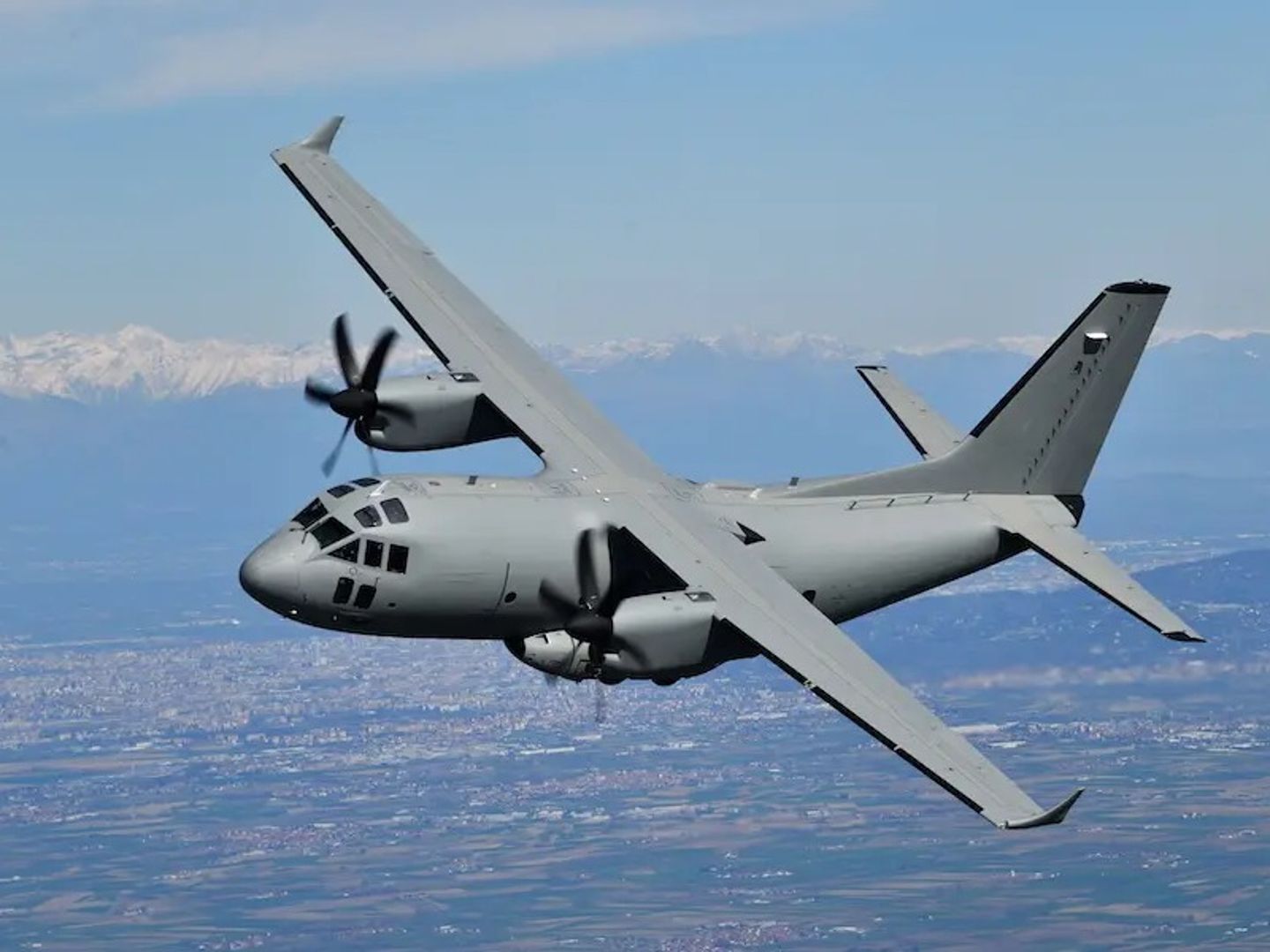 Romanya’dan iki yeni nesil C-27J Spartan siparişi