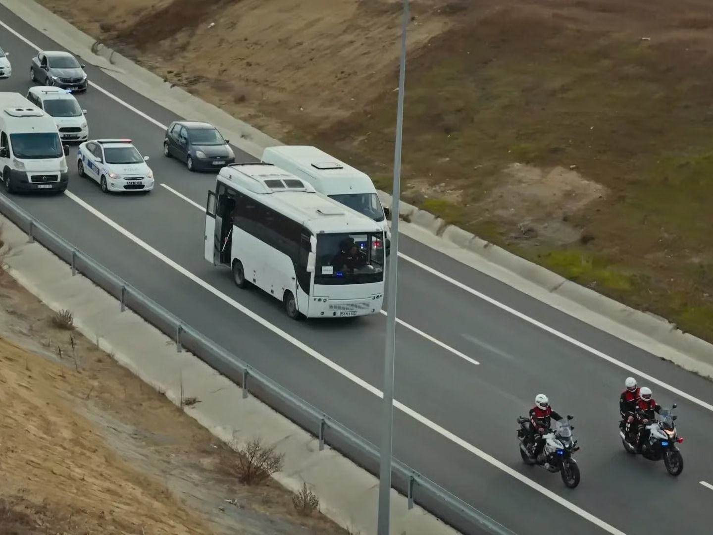 Arka Sokaklar 726. bölüm fragmanı yayınlandı mı? Kanal D ile Arka Sokaklar yeni bölüm fragmanı izle