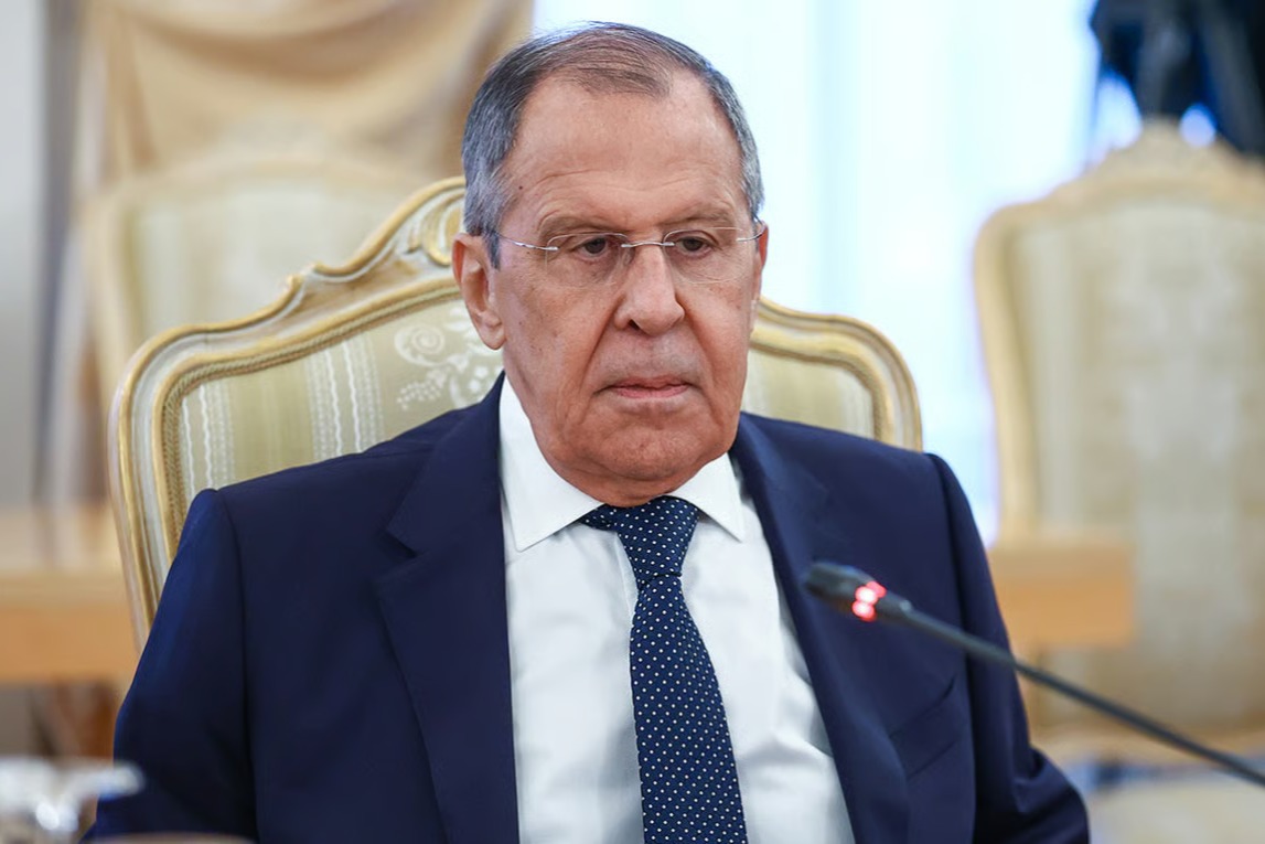 Lavrov Rejects Vatican as Peace Venue, Cites Orthodox Divide
