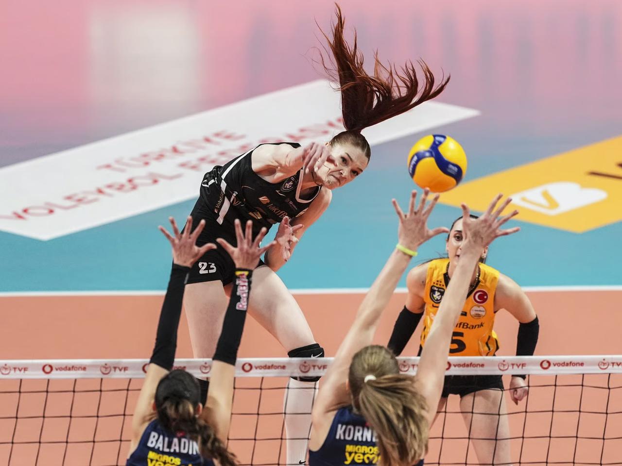 Sultanlar Ligi şampiyonluk serisinde 4. randevu