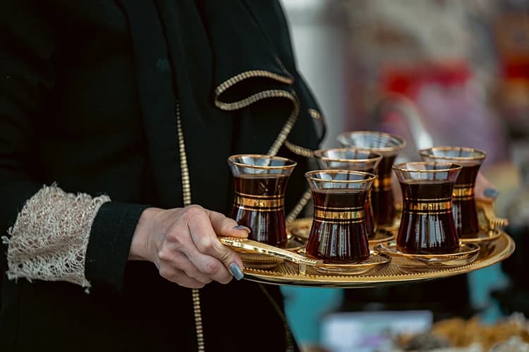 Dünya çay üretimi ve çay tüketiminde açık ara birinci olan ülke hangisidir