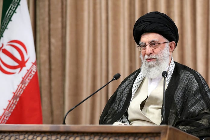 Hamaney ABD ile nükleer görüşmeyi reddetti yaptırımlar geri geliyor