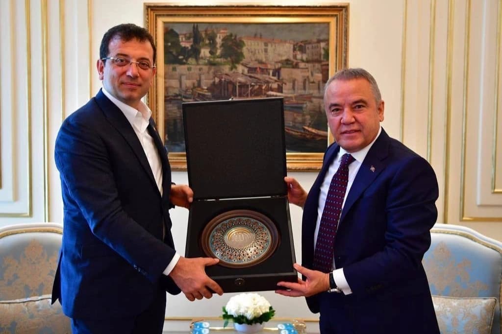 CHP'de 15 milyon euroluk dev adaylık borsası