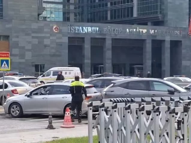 Adliyede silahlı saldırı