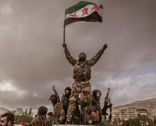 Middle East Eye: Türkiye Suriye'de daha aktif bir stratejiye geçebilir