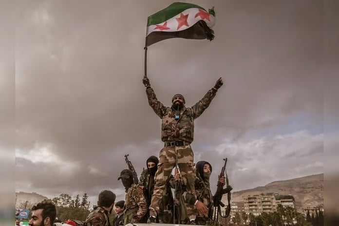 Middle East Eye: Türkiye Suriye'de daha aktif bir stratejiye geçebilir