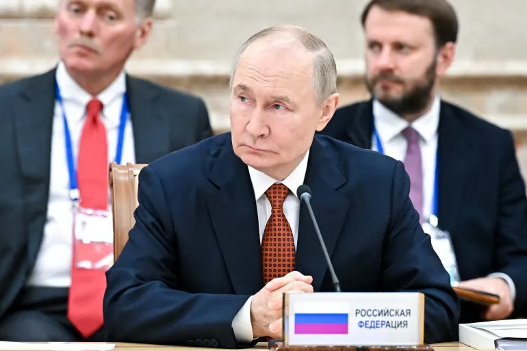Russia Strikes Samar, Ukraine Amid Peace Talks Hopes