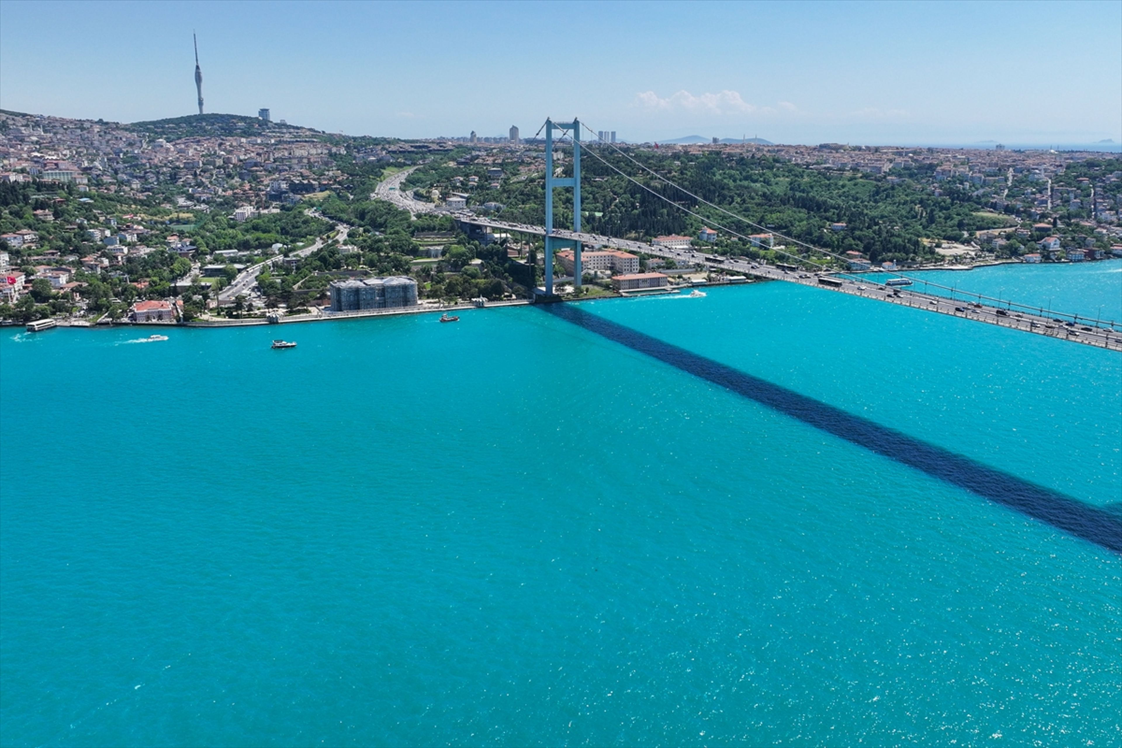 İstanbul Boğazı'nın turkuaz rengi büyüledi - 10. fotoğraf