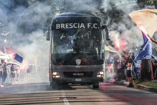 Roberto Baggio ve Pep Guardiola'lı kadroların kulübü Brescia, maddi krize yenik düştü ve profesyonel liglere veda etti