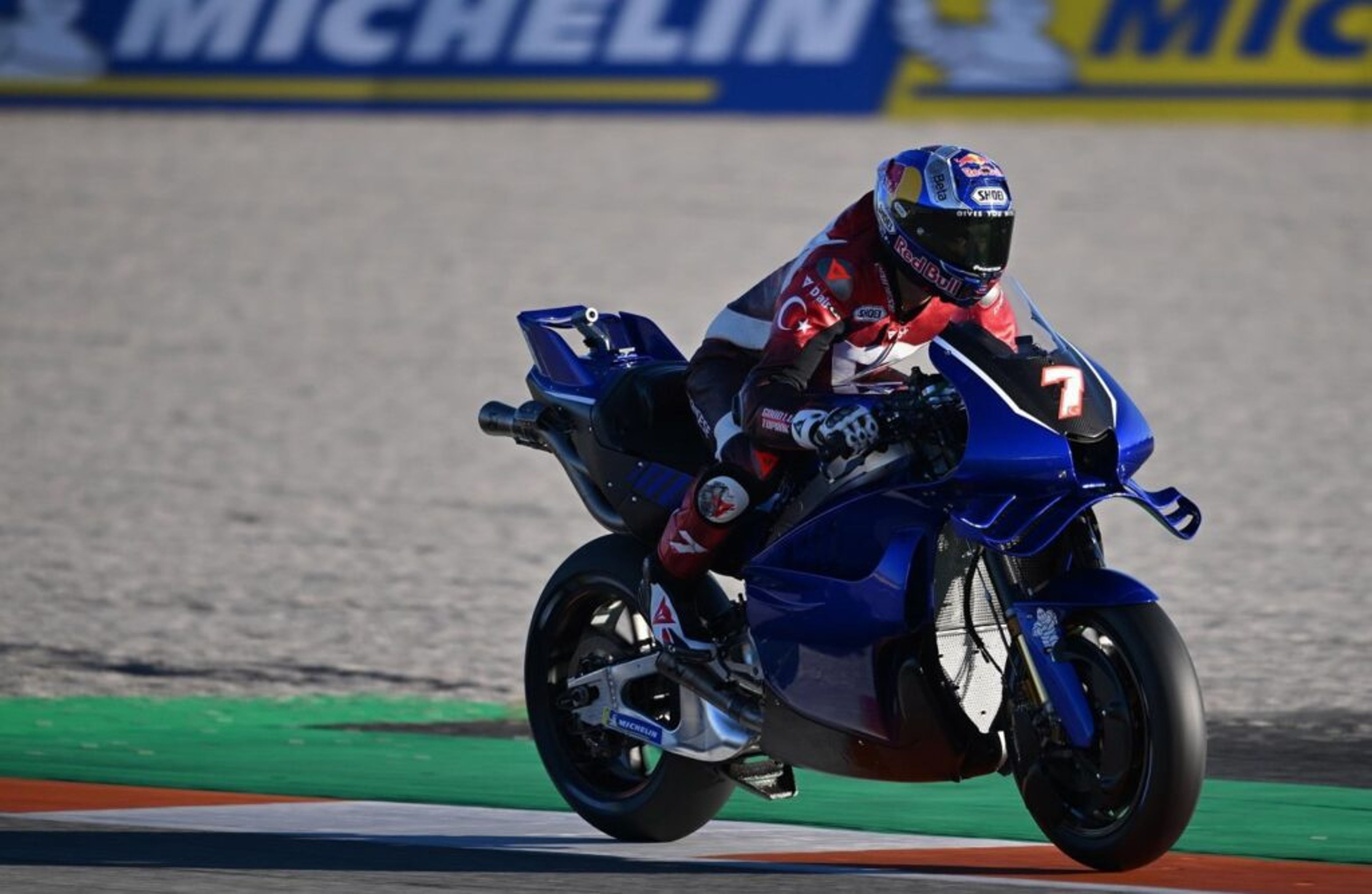 Sepang resmi testi ve sezon lansmanı