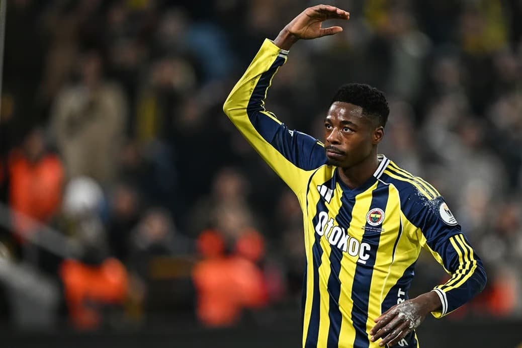 Fenerbahçe ile Norwich City el sıkıştı