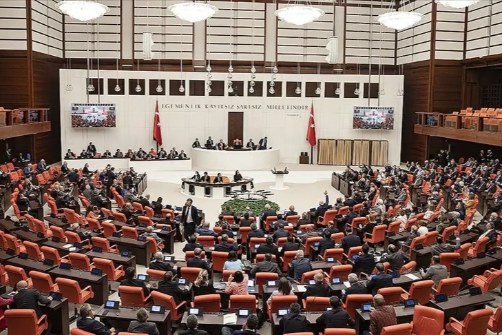 Kaçak yapıya abonelik bağlayan kuruma para cezası