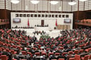 TBMM'den geçti: Fahiş site aidatları ve yapı denetimi düzenlemesinde 6 madde daha kabul edildi