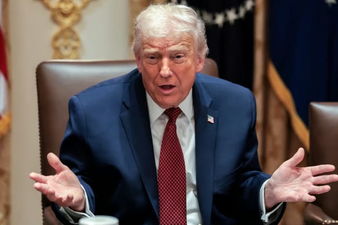 Trump fentanili kitle imha silahı ilan eden kararnameyi imzaladı