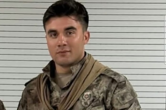 Çekmeköy'de polise ateş açıldı! Bir polis şehit oldu 