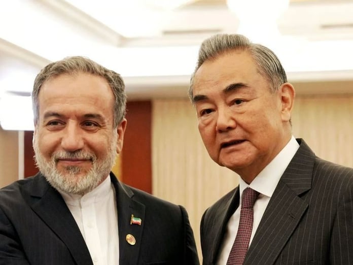 Çin'den rejim karşıtı protestoların devam ettiği İran'a destek açıklaması