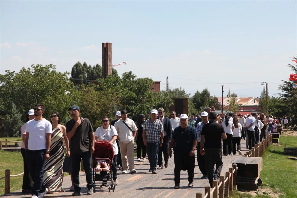 Selçuklu Meydan Mezarlığı, Malazgirt Zaferi'nin 955. yılında ziyaret edildi
