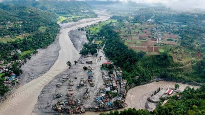 Nepal’de can kaybı 469’a yükseldi