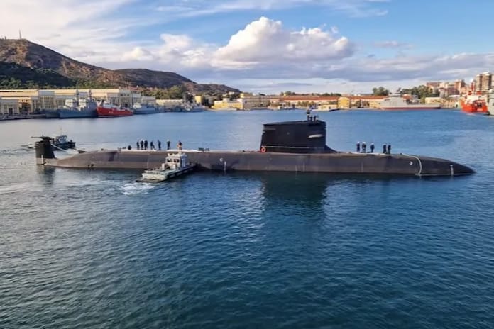 Navantia, İspanya’nın ikinci S-80 sınıfı denizaltısını suya indirdi