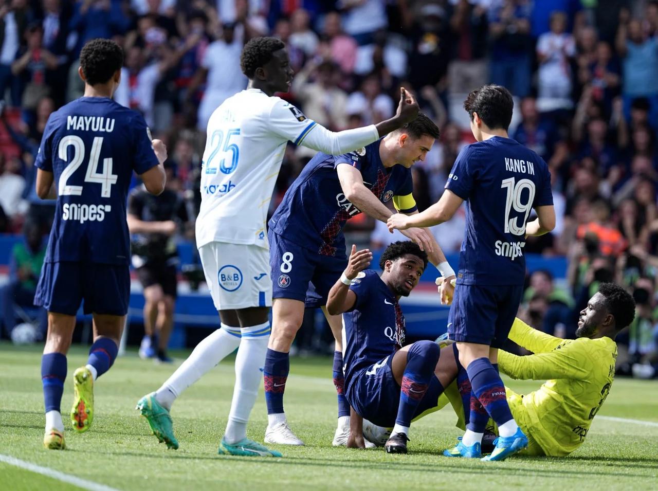 PSG evinde bir puana razı oldu