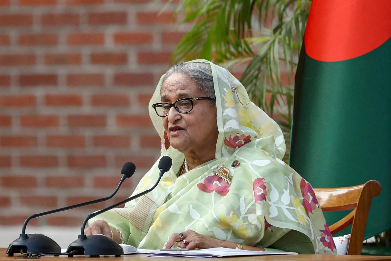Eski Bangladeş Başbakanı insanlığı karşı suçlardan idama mahkum oldu