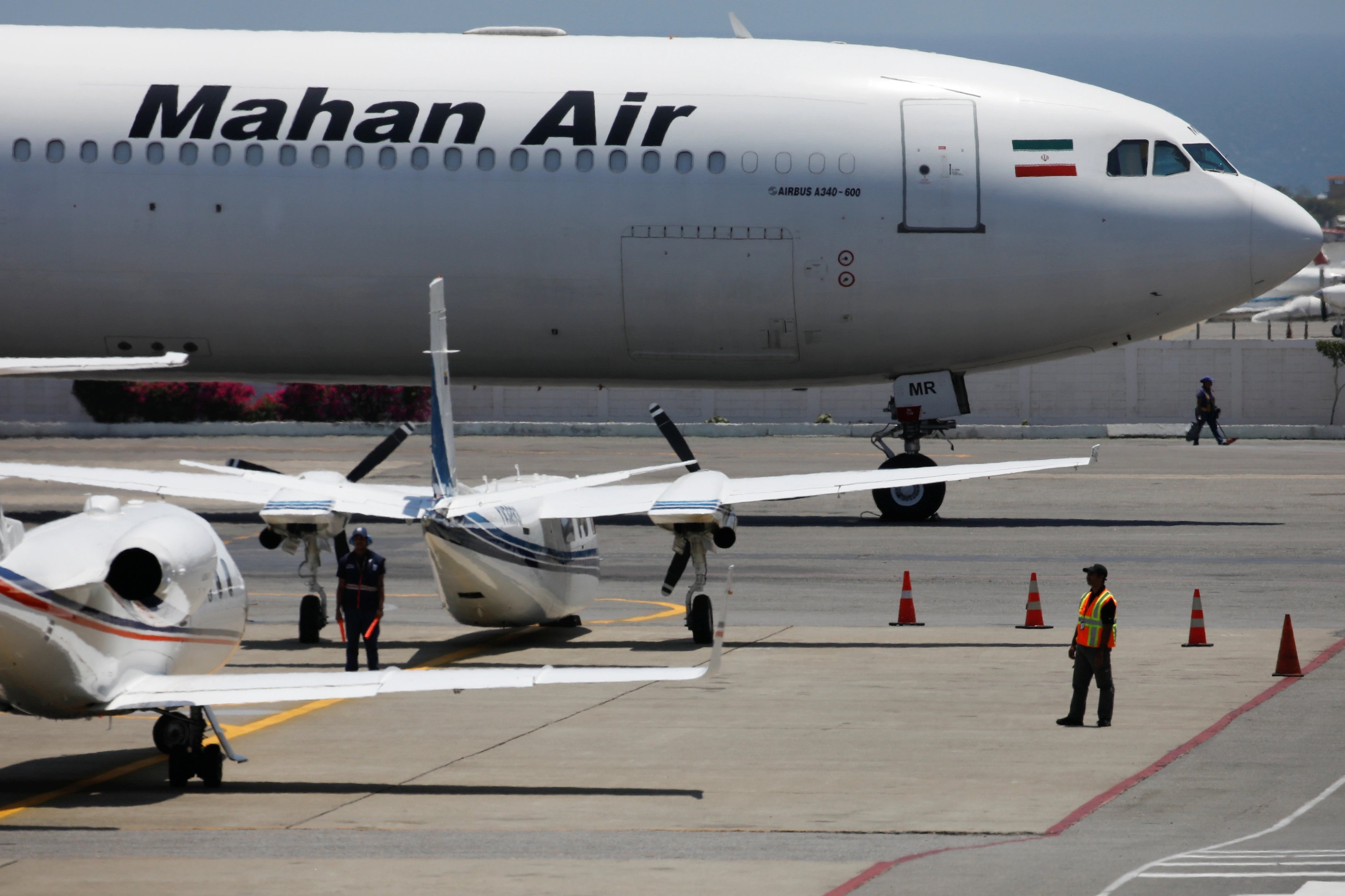 US Sanctions 27 Iranian Airlines in Aviation Crackdown