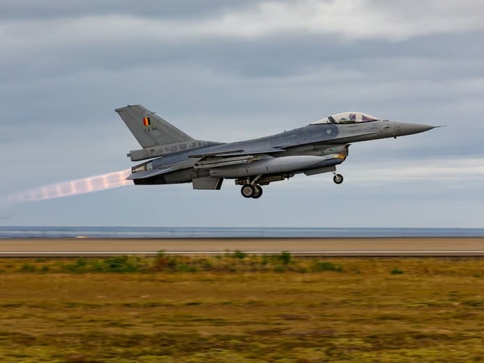 Belçika, Ukrayna'ya F-16 teslimatını 2026'da başlatmayı planlıyor