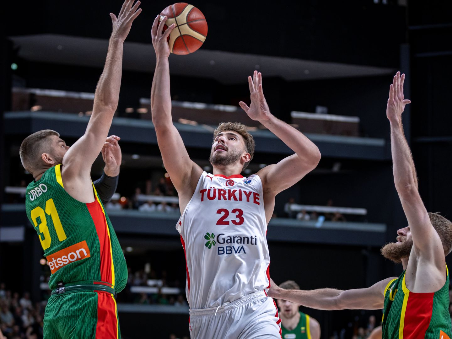 A Milli Erkek Basketbol Takımı, FIBA Avrupa Şampiyonası hazırlıklarında Litvanya'yı mağlup etti