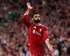 Anfield'da gol yağmuru: Liverpool açılışı galibiyetle yaptı, Salah rekor kırdı