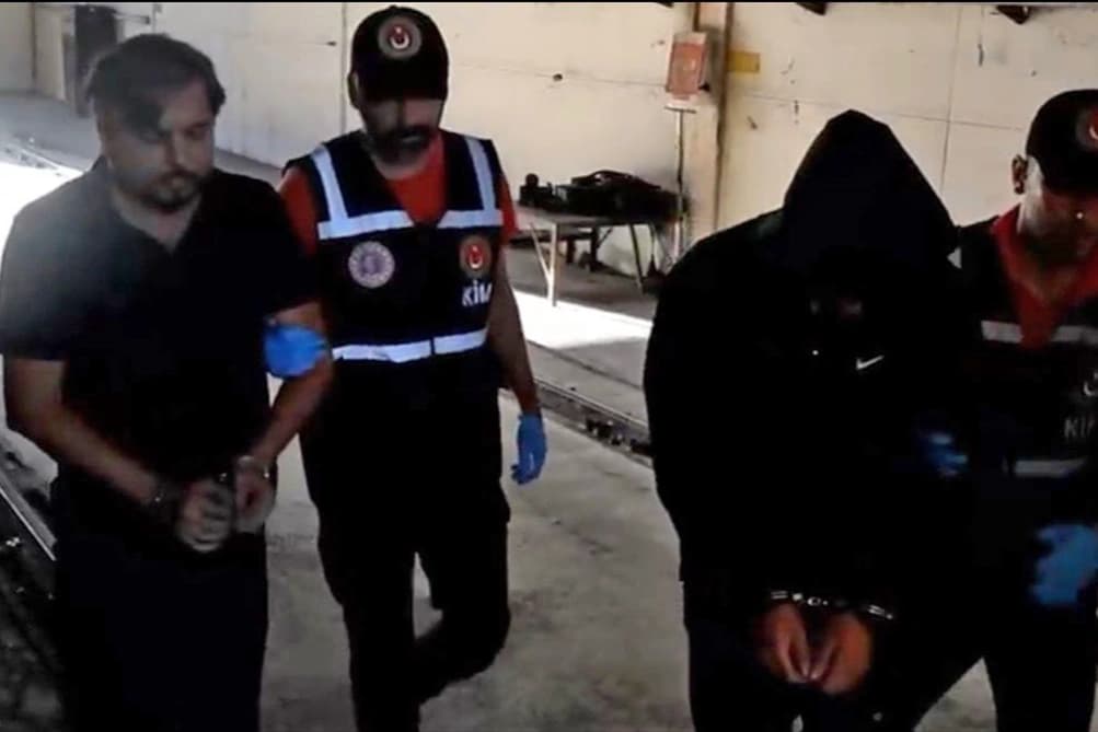 Arif Kocabıyık tır dorsesinde kaçarken yakalandı