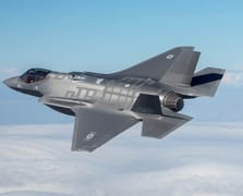 İsrail, üç adet daha F-35 savaş uçağı teslim aldı