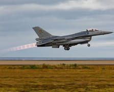 Belçika, Ukrayna'ya F-16 teslimatını 2026'da başlatmayı planlıyor