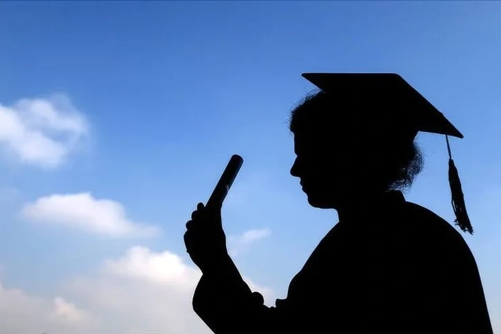 Üniversite mezunları en çok Almanya'ya göç etti