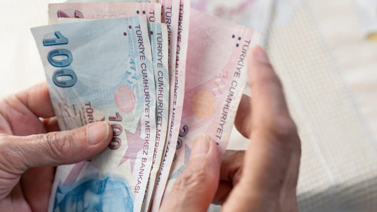 Binlerce kişinin emekli aylığı kesildi! Faizi ile geri ödemek zorunlu: Bu hataya düşenler dikkat