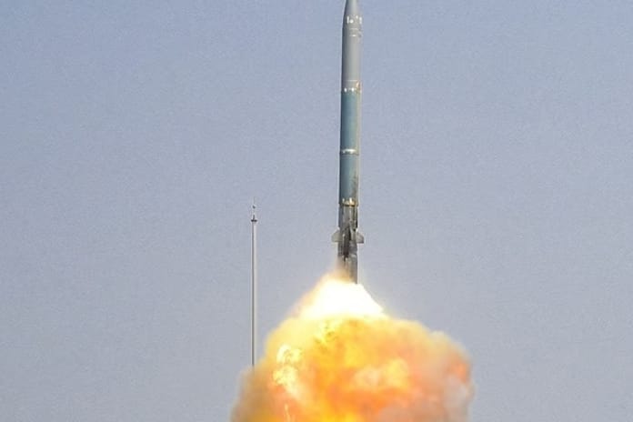 Hindistan’dan Yunanistan’a uzun menzilli füze teklifi