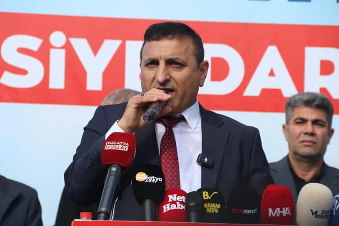 “Ben partime ihanet etmedim” demişti: CHP’li Başkan Abdulvahap Göçer'e ihraç kararı