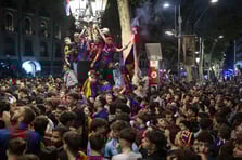 Barcelona'nın şampiyonluk sevinci: Espanyol karşısında 2-0'lık galibiyet, sezonun üçüncü kupası geldi